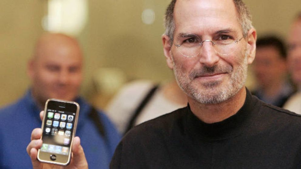 Steve Jobs, empresario, inventor, dise�ador y cofundador de Apple: "La innovaci�n distingue a los l�deres de los seguidores"