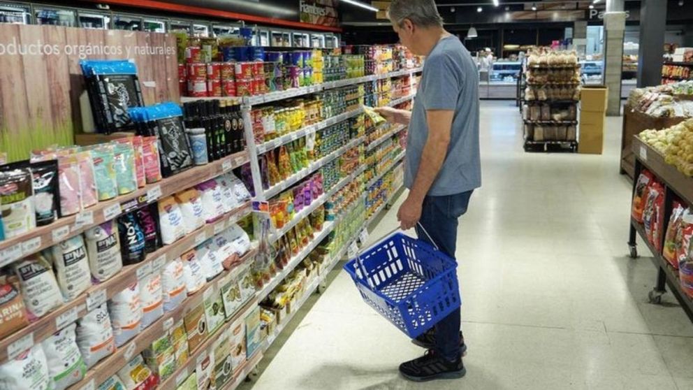 Ventas minoristas pyme: CAME informó una caída del consumo de 3,2% en abril
