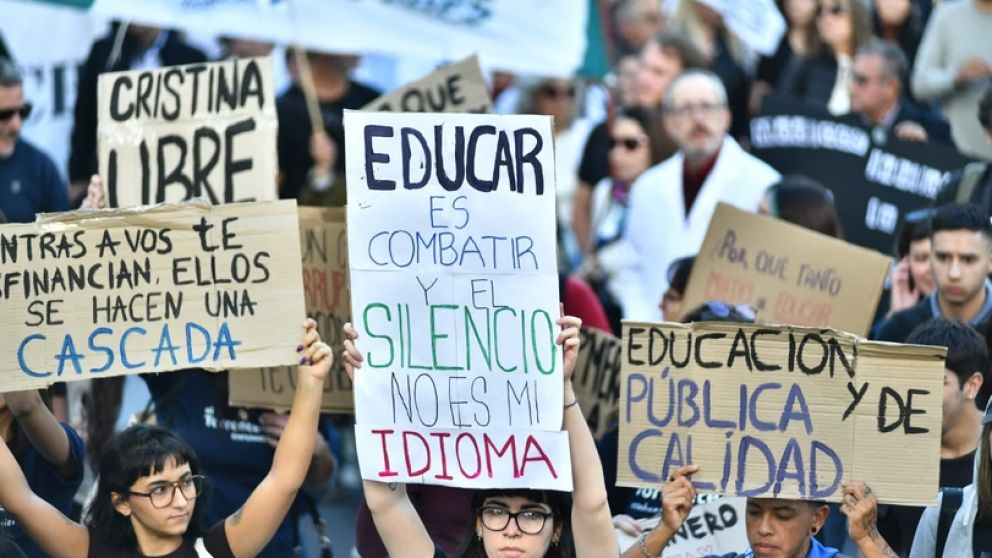 La cuarta Marcha Federal Universitaria volvi� a instalar el debate por el financiamiento de la educaci�n p�blica en el centro de la conversaci�n digital.
