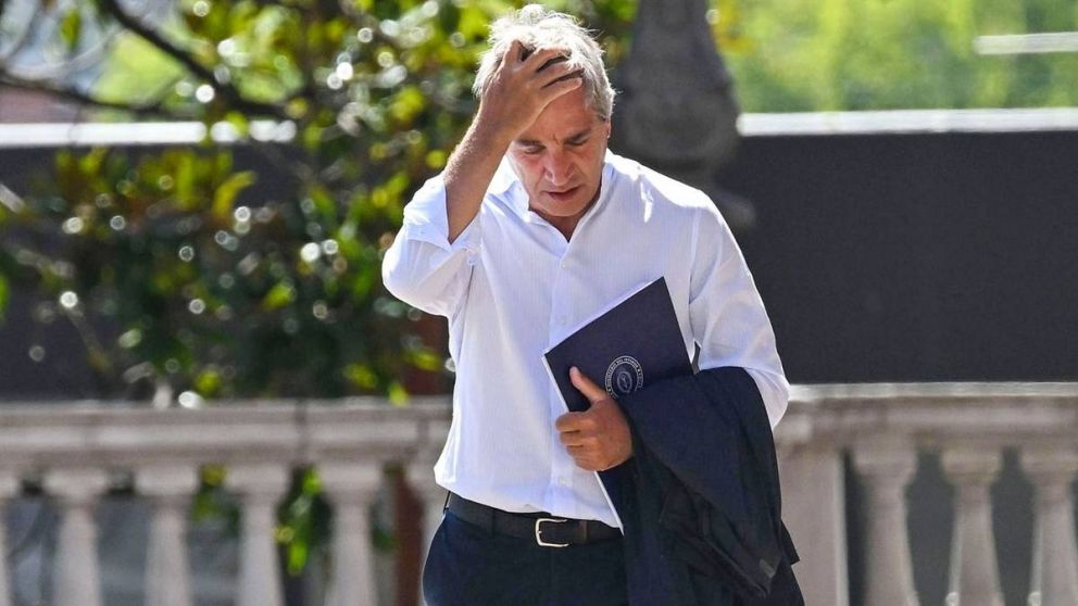 El Tesoro logró cubrir los vencimientos inmediatos y extender plazos de deuda, mientras el mercado sigue atento a las necesidades de dólares para julio.