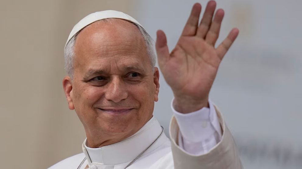 El papa León XIV pidió "desarmar" la IA para que no domine al ser humano y evitar desigualdad