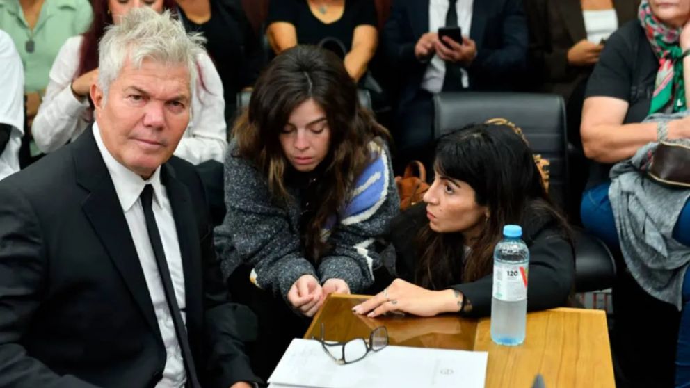 Juicio por la muerte de Diego Maradona: Gianinna sufrió una descompensación tras la reproducción de imágenes de la autopsia
