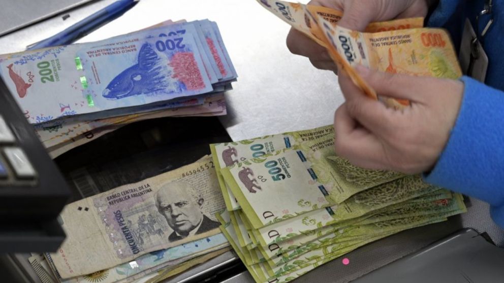 El �ndice de salarios del INDEC aument� 3,4% en marzo de 2026, con fuertes subas en el sector p�blico y el empleo no registrado.