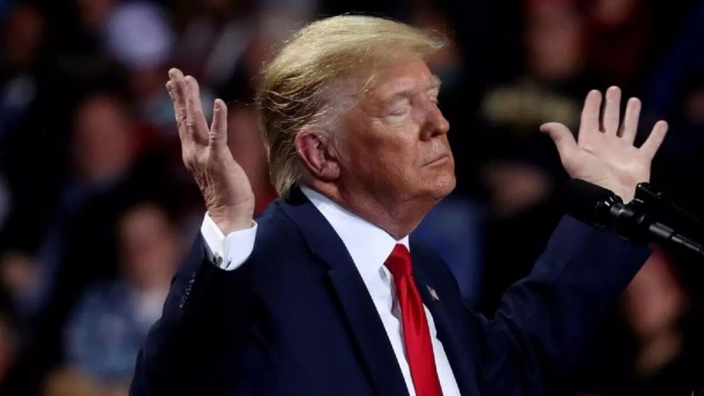 EEUU se prohíbe "para siempre" reclamarle impuestos a Trump, su familia y sus empresas