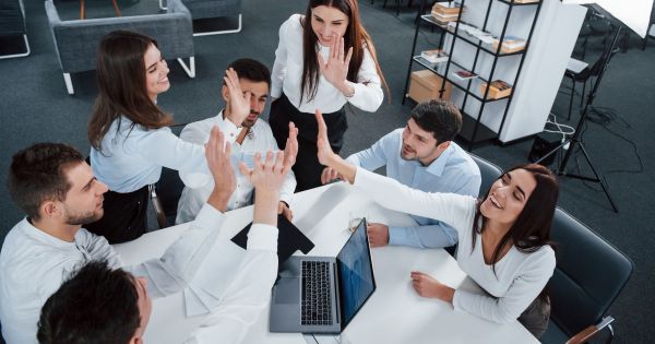 Estudio revela que empresas felices tienen 29% menos riesgo financiero