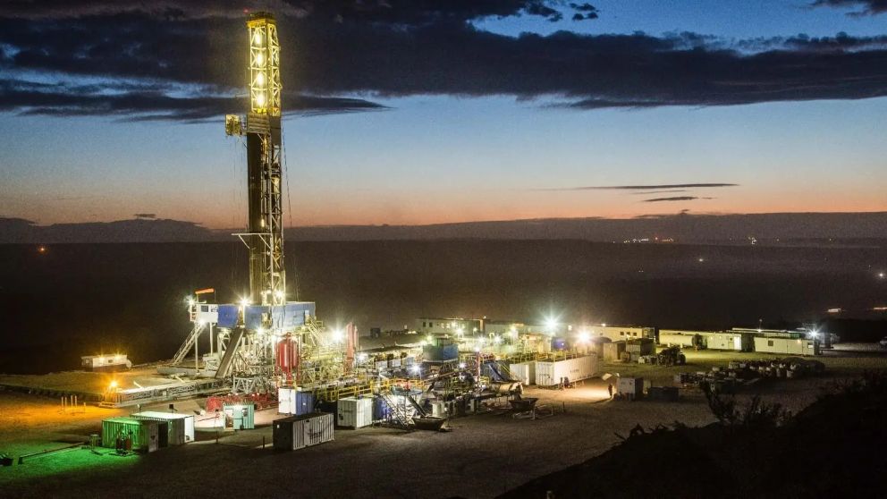 La balanza energ�tica aport� m�s de la mitad del saldo positivo de la balanza comercial argentina en abril de 2026