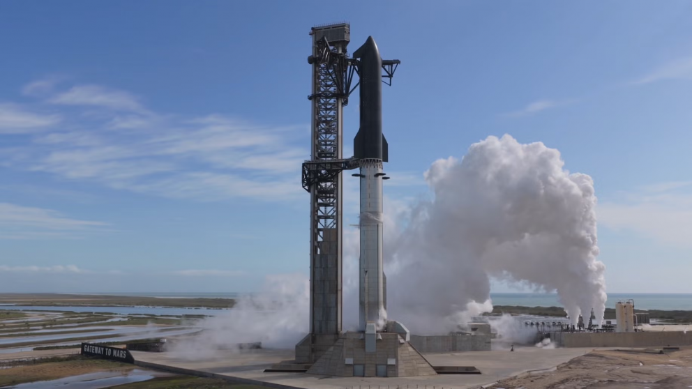 La cuenta regresiva de Starship V3 sufrió varias interrupciones antes de que SpaceX cancelara el lanzamiento en Texas