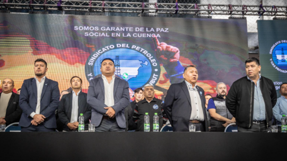 Con un fuerte apoyo político y sindical, asumieron las nuevas autoridades del Sindicato del Petróleo y Gas Privado del Chubut