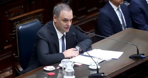 Manuel Adorni y la Inocencia Fiscal: ¿Justificación de movimientos?