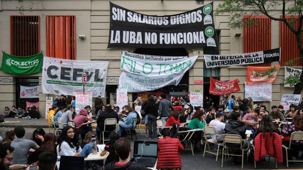 La actividad se desarrollar� este martes entre las 11 y las 17 bajo la consigna "Se�ores jueces, que Milei cumpla la ley"