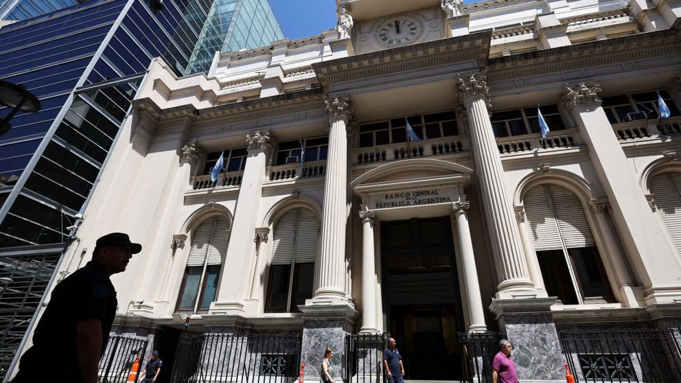 El crédito al sector privado alcanzó el 60% de los depósitos bancarios y registró su nivel más alto en ocho años, según datos del BCRA.