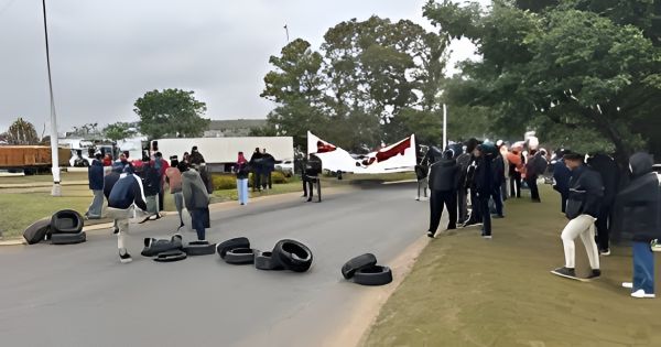 Granja Tres Arroyos cierra planta en Concepción: 1.000 empleos en riesgo