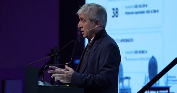 Luis Caputo: Argentina crecerá en 2027 y Milei ganará cómodamente