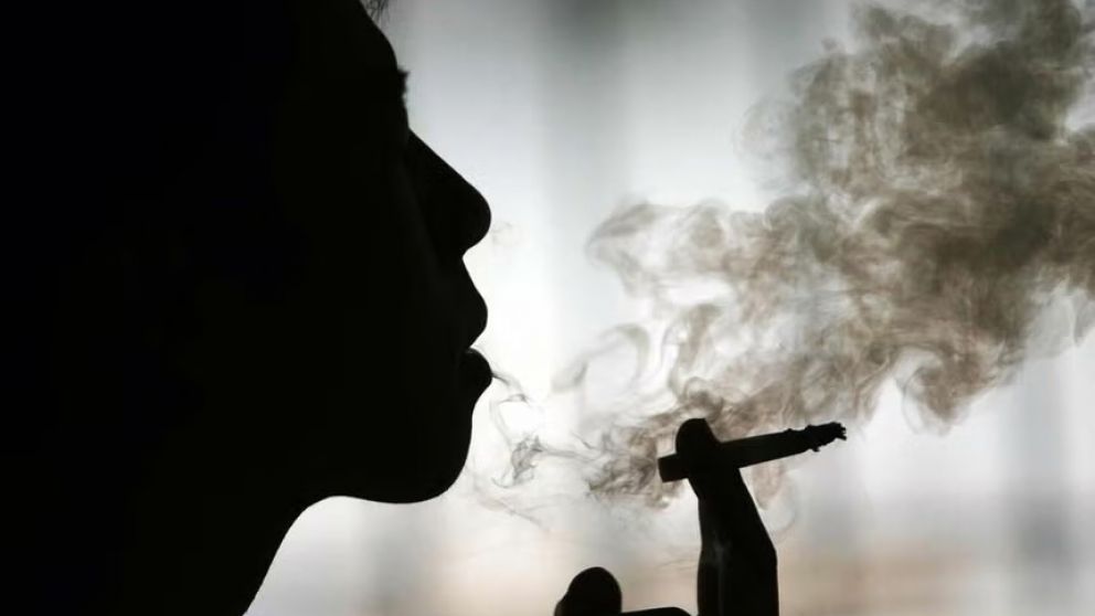 Advierten que el vapeo causa da�o pulmonar directo y adicci�n