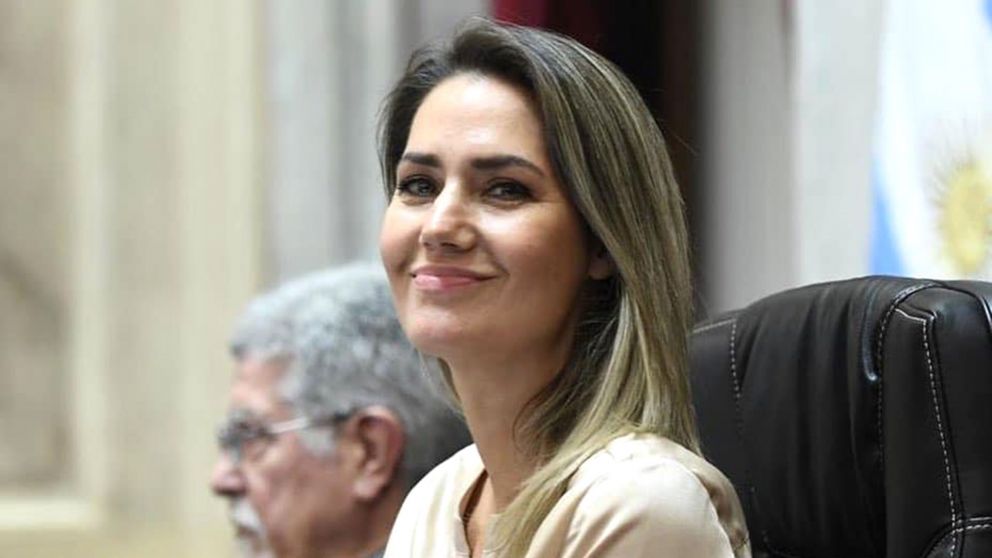 "Hasta que no haya una razón que esgrima el Ejecutivo, para mi es una candidata super válida", sostuvo Losada