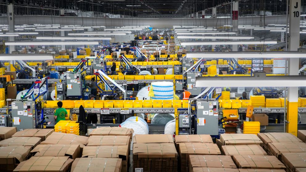 Amazon desplazó a Walmart del primer puesto del ranking Fortune 500 2026