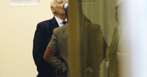 Lavagna revela sobreprecios del 20% en Vialidad: implicancias