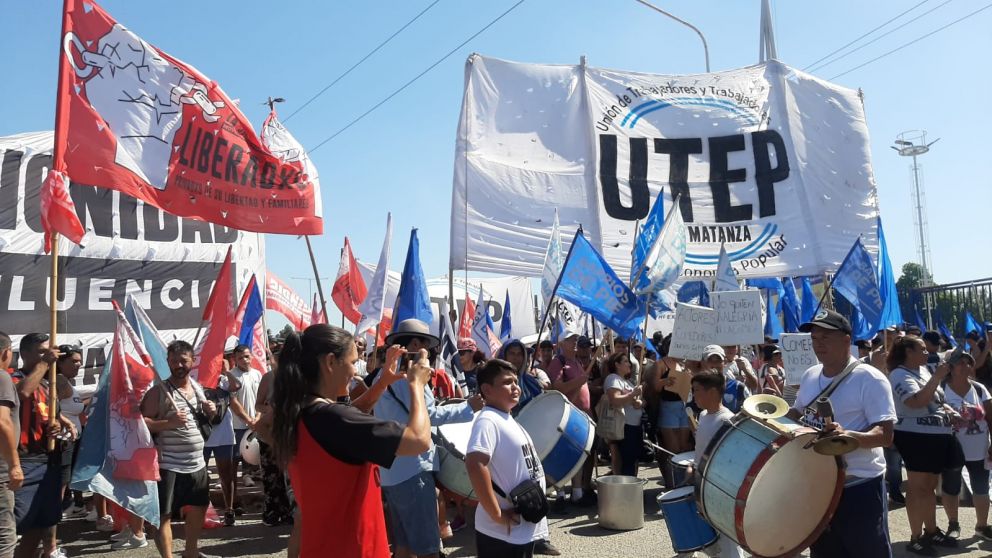 Organizaciones sociales realizar�n una nueva Jornada de Lucha contra el cierre de Volver al Trabajo