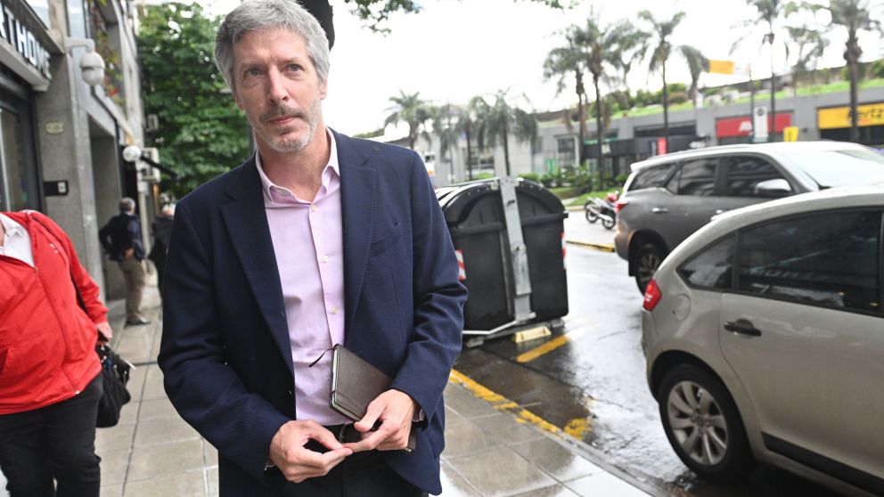 Santiago Bausili mantuvo una reunión con el titular del Banco Popular de China