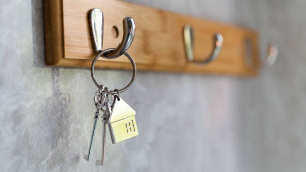 Ni en la mesa ni sobre la cama: d�nde recomienda el Feng Shui guardar las llaves para atraer dinero en junio