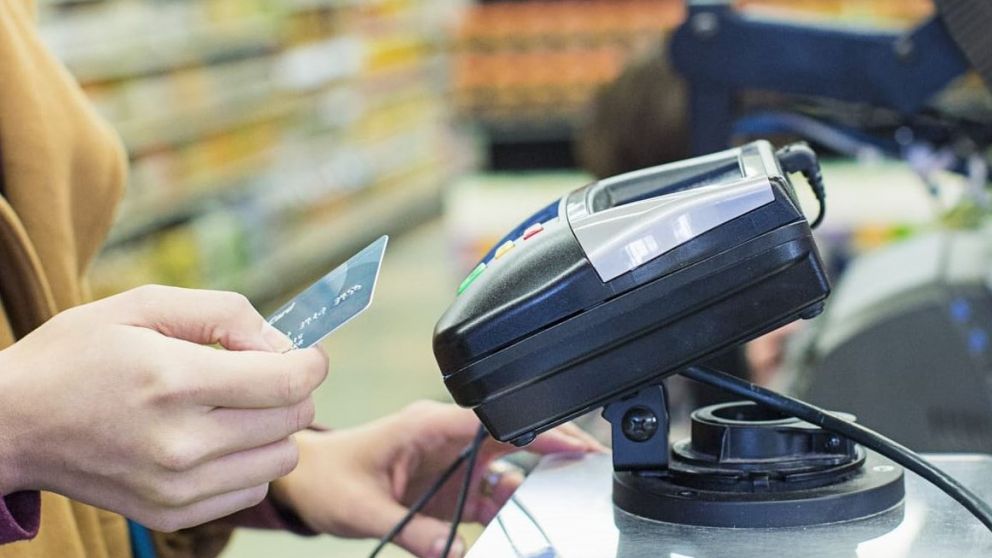 Endeudamiento en Argentina: el 60% recurrió a créditos, tarjetas o préstamos para pagar gastos del hogar