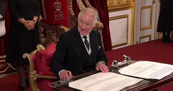 Carlos III revela sus impuestos: 26,8 millones de libras en 2025